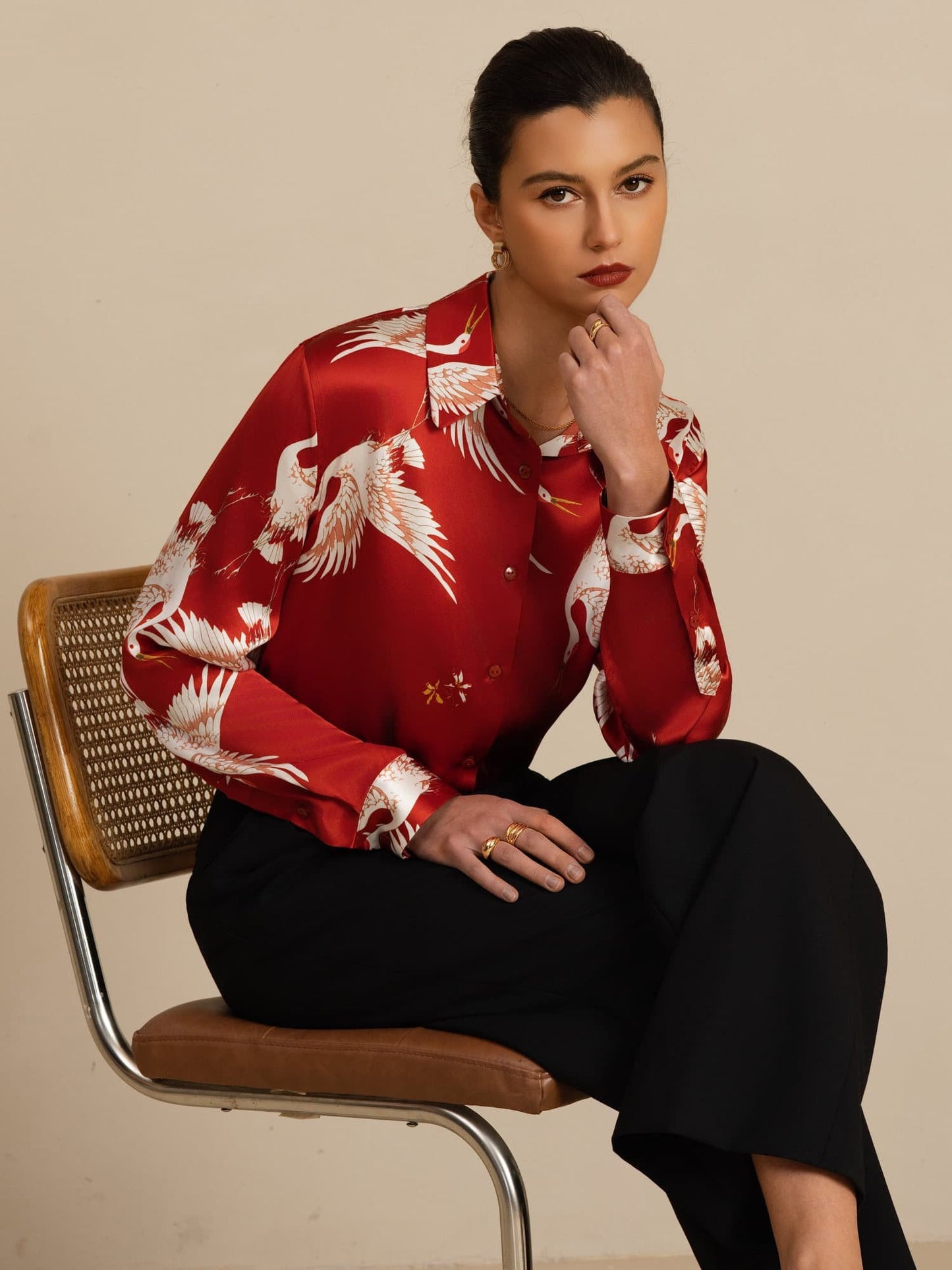 Rosstef 100% Dut İpek Uzun Kollu Devrik Yaka Yaka Women's Crane Baskı Button Bluz