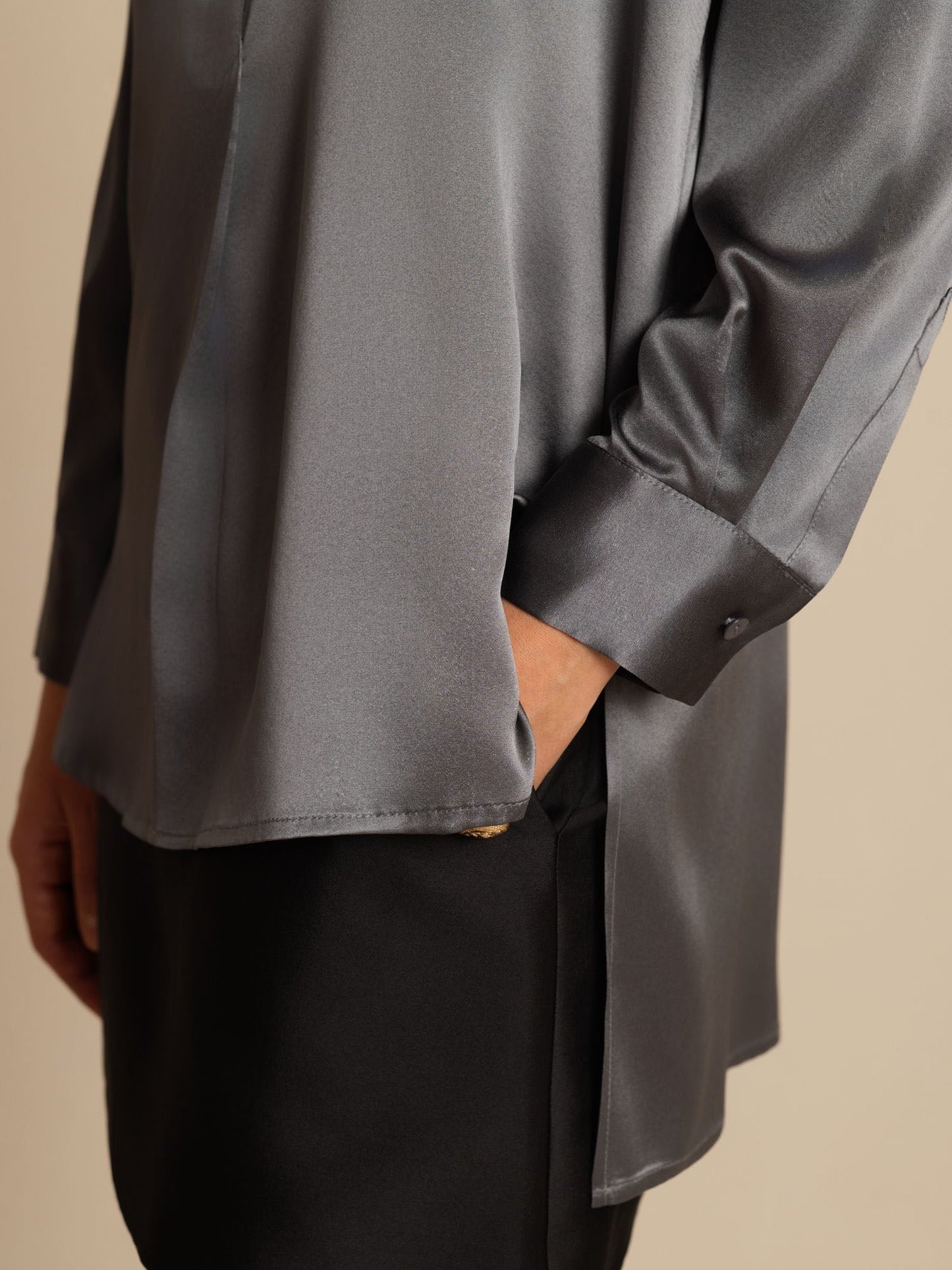 Rosstef 19Momme İpek Flex Stand Yaka High-Low Bluse