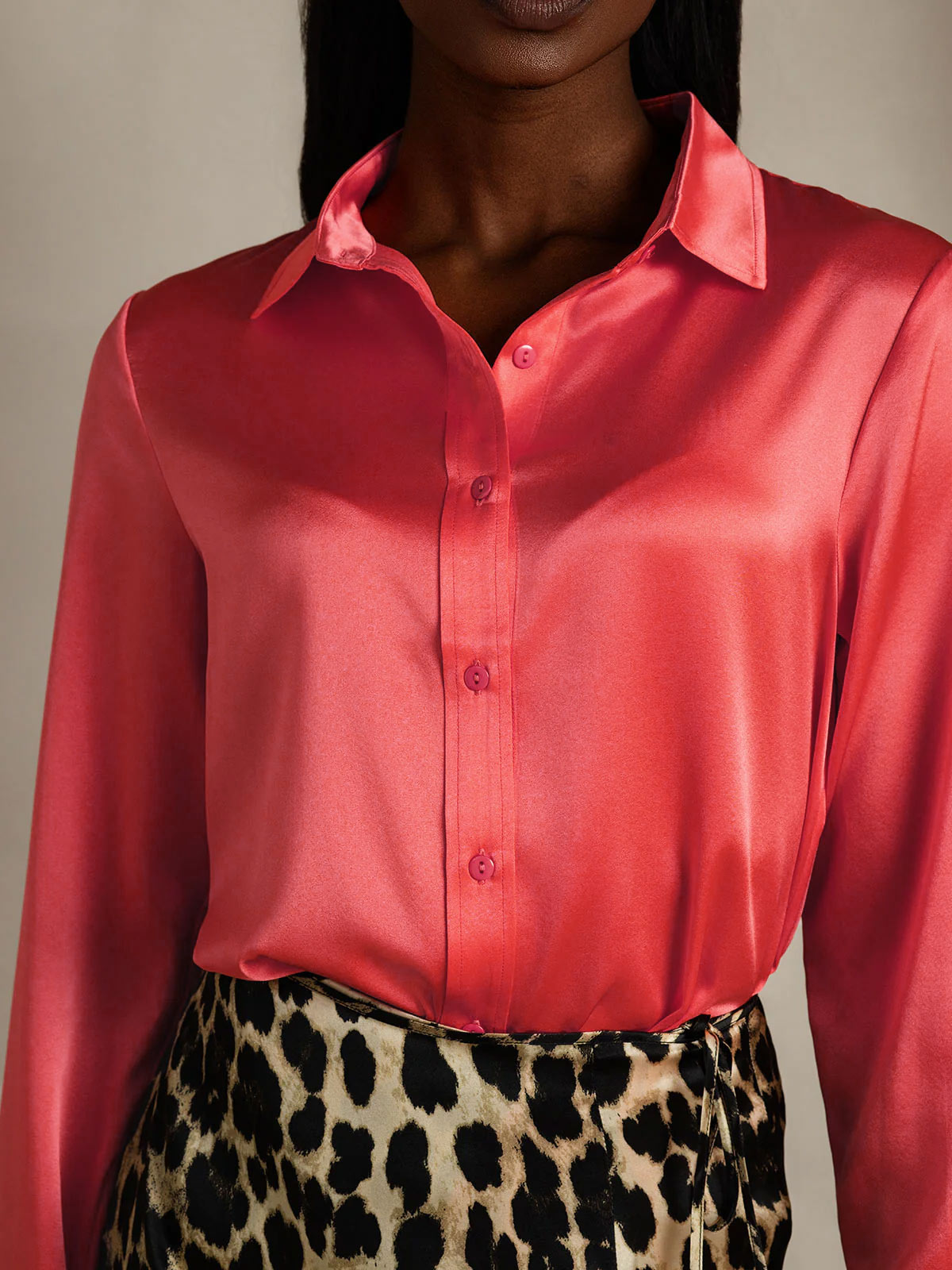 Rosstef 19Momme İpek Devrik Yaka Yaka Uzun Kollu Women's Shirt