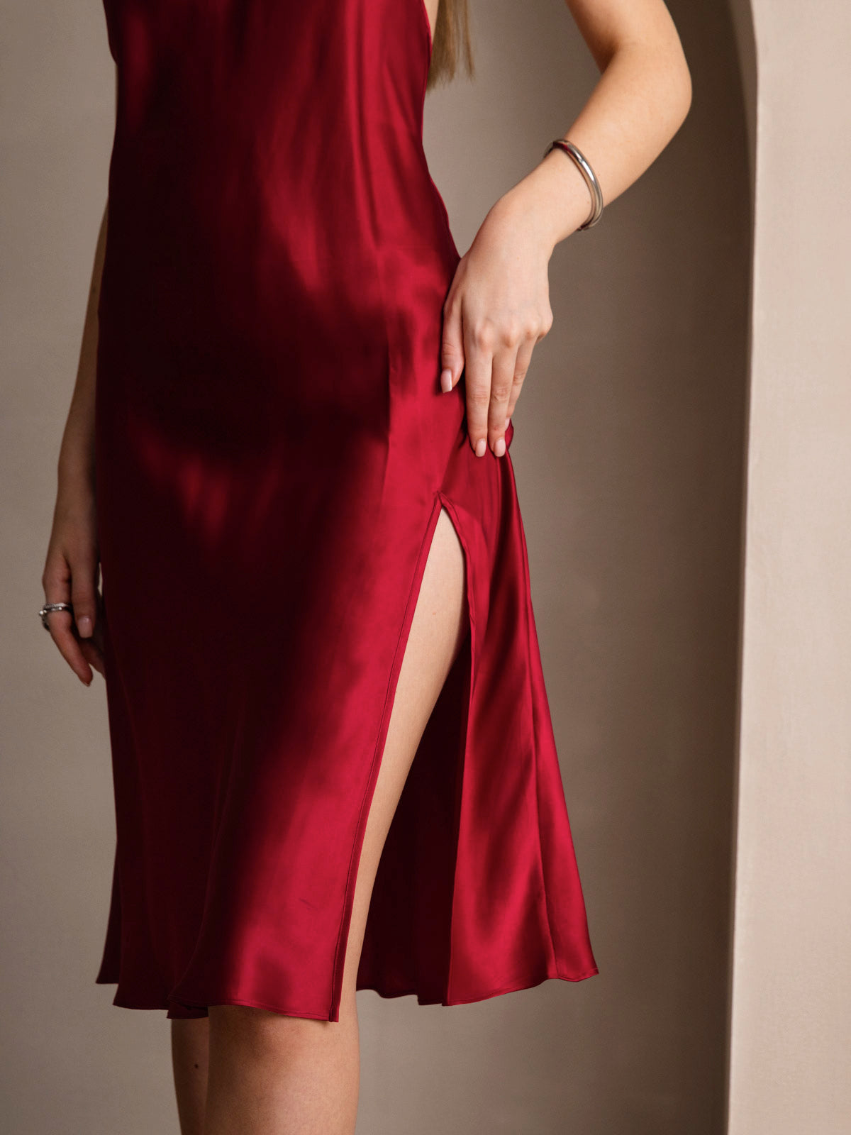 Rosstef Saf İpek Midi Elbise ile Criss Cross V-Back