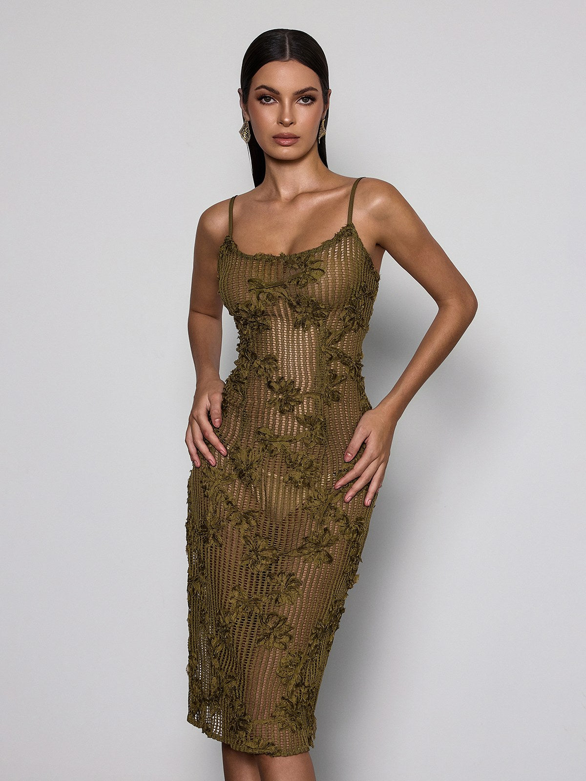 Rosstef İp Askılı Çiçekli Midi Elbise - Moda ve Elegansı Birleştiren