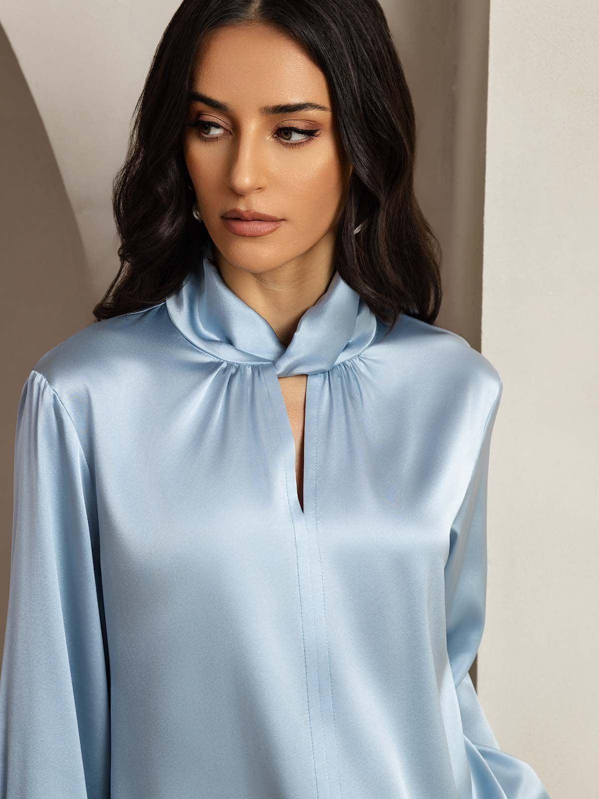 Rosstef 19Momme İpek Keyhole Yaka Bluz ile İncili Buttons