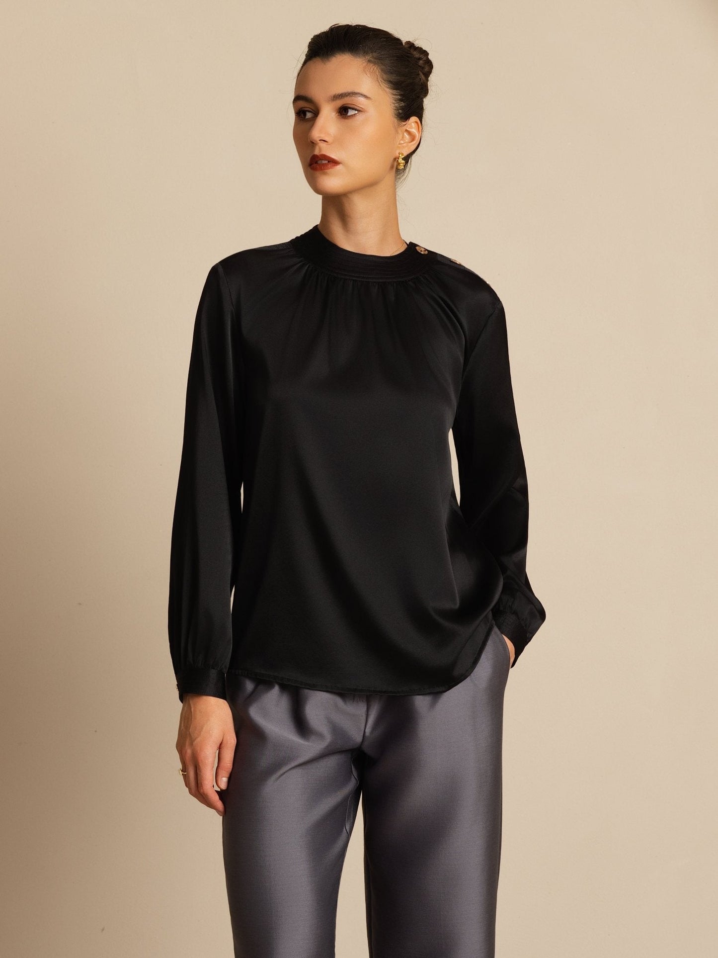 Rosstef 19Momme İpek Kadın Uzun Kollu Bluzu
